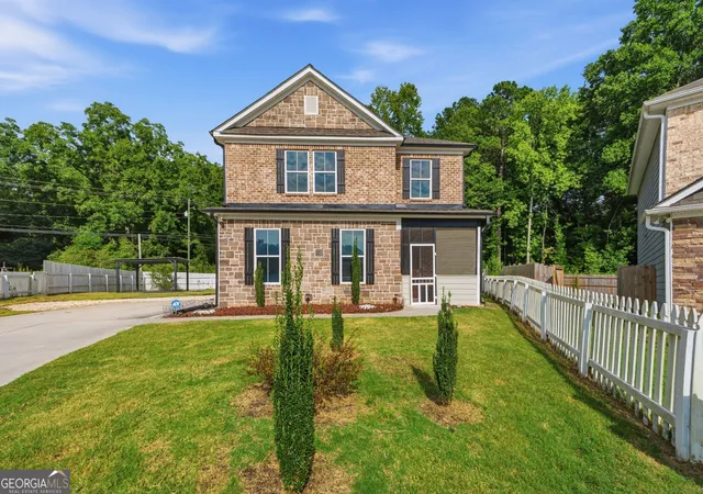 1st image of 145 Hunts Mill Cir, Griffin, GA 30224 | MLS# 10818118