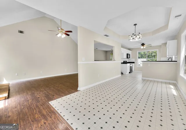 2nd image of 105 Eastwood Frst, Covington, GA 30014 | MLS# 10829726
