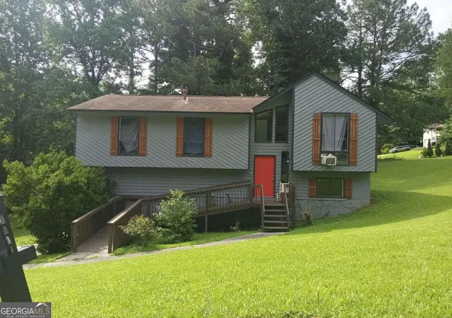 1st image of 6949 Merrywood Dr, Fairburn, GA 30213 | MLS# 10825639