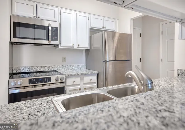 4th image of 300 Johnson Ferry Rd Ne #B406, Atlanta, GA 30328 | MLS# 10753589