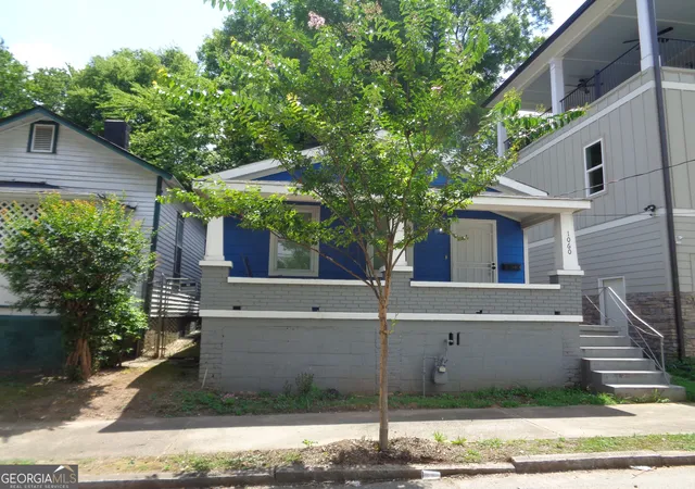 Photo 1 of Single family home for sale at 1060 Garibaldi St Sw, Atlanta, GA 30310 | MLS# 10802524 | Listing updated on 2026-07-23