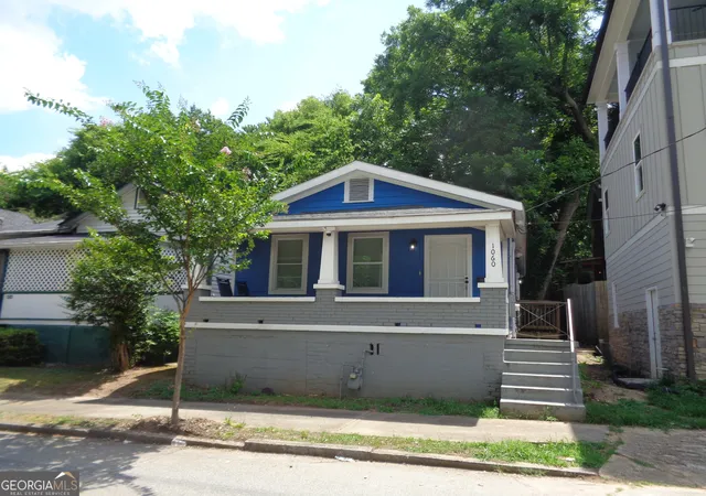 Photo 2 of Single family home for sale at 1060 Garibaldi St Sw, Atlanta, GA 30310 | MLS# 10802524 | Listing updated on 2026-07-23