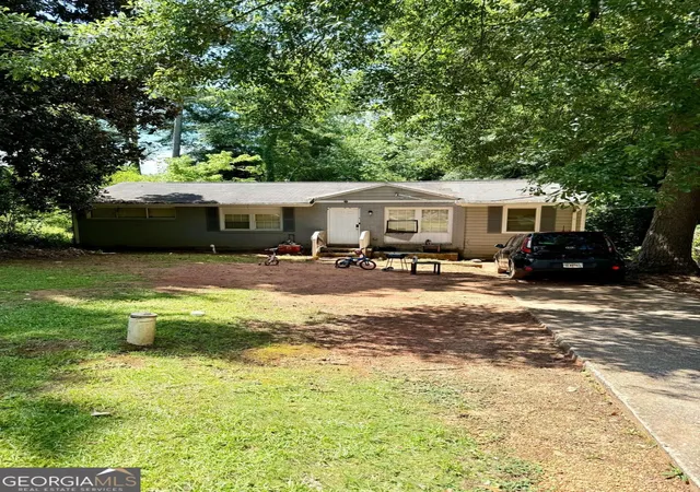 Photo 1 of Single family home for sale at 3419 Pinehill Dr, Decatur, GA 30032 | MLS# 10808308 | Listing updated on 2026-08-16