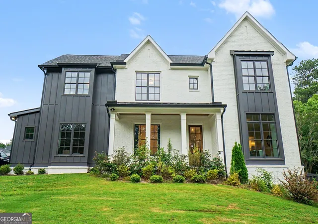 Photo 2 of Single family home for sale at 609 Reed Rd Se, Smyrna, GA 30082 | MLS# 10825529 | Listing updated on 2026-08-27