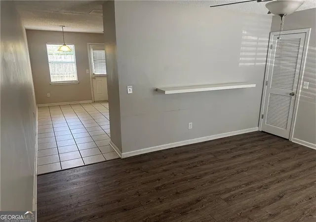 3rd image of 303 Iron Belt Ct, Cartersville, GA 30120 | MLS# 10829968