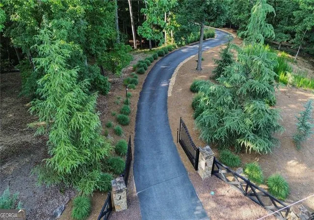 2nd image of 281 Chilhoe Dr, Canton, GA 30115 | MLS# 10792057