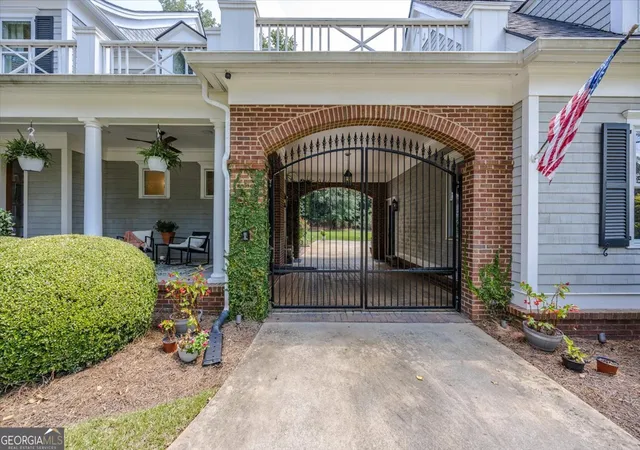 Photo 3 of Single family home for sale at 133 Lagrange Pl, Macon, GA 31210 | MLS# 10803444 | Listing updated on 2026-07-24