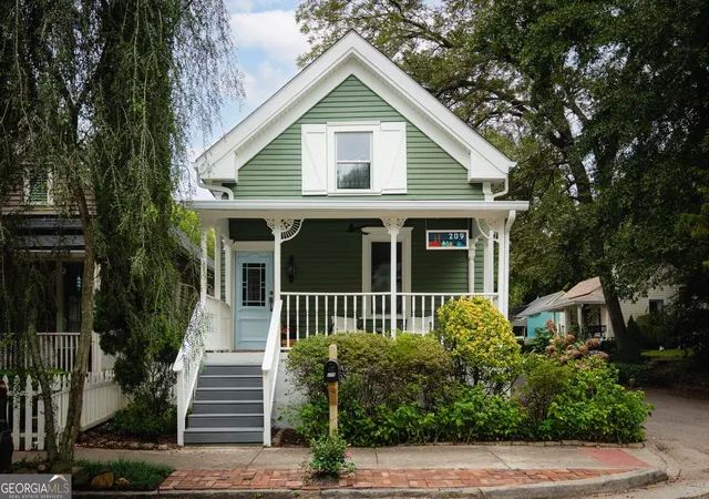 Photo 1 of Single family home for sale at 209 Estoria St Se, Atlanta, GA 30316 | MLS# 10870606 | Listing updated on 2026-10-28