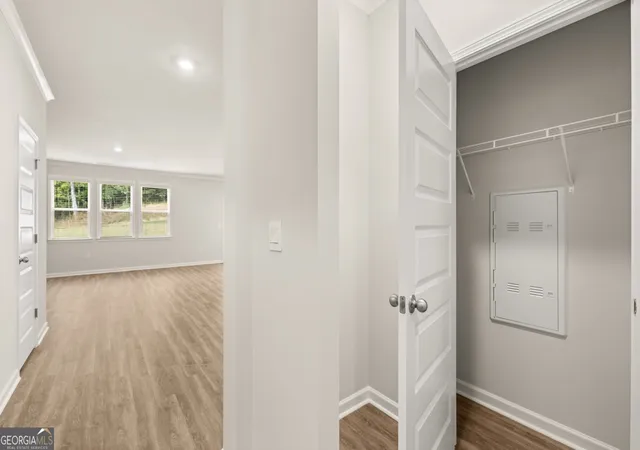 Photo 3 of Single family home for sale at 300 Defilippe Dr, Statham, GA 30666 | MLS# 10826386 | Listing updated on 2026-09-10