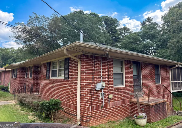 Photo 3 of Single family home for sale at 1153 Rocksprings St, Forest Park, GA 30297 | MLS# 10828867 | Listing updated on 2026-09-02