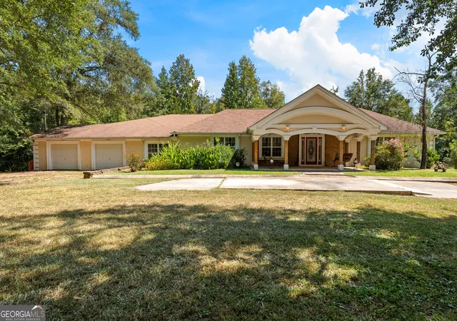 3rd image of 475 Hammett Cir, Hogansville, GA 30230 | MLS# 10807003