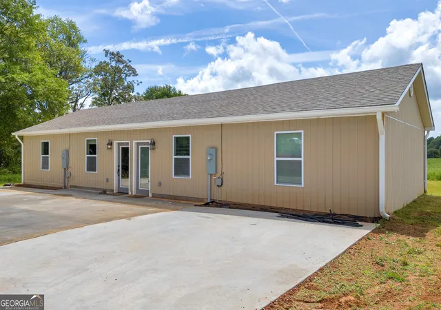 1st image of 2368 Anderson Hwy, Hartwell, GA 30643 | MLS# 10813527