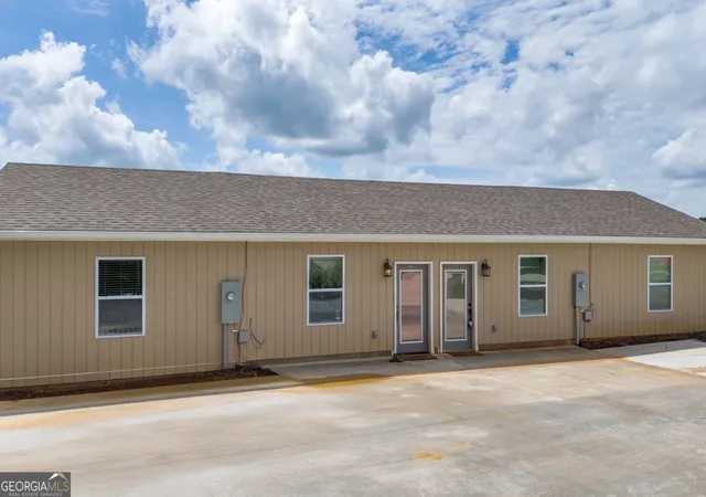 Listing Photo 4 - Condo for sale in building located at 2368 Anderson Hwy, Hartwell, GA 30643