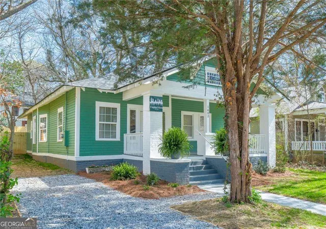 Photo 1 of Single family home for sale at 1402 Graham St Sw, Atlanta, GA 30310 | MLS# 10822506 | Listing updated on 2026-09-08