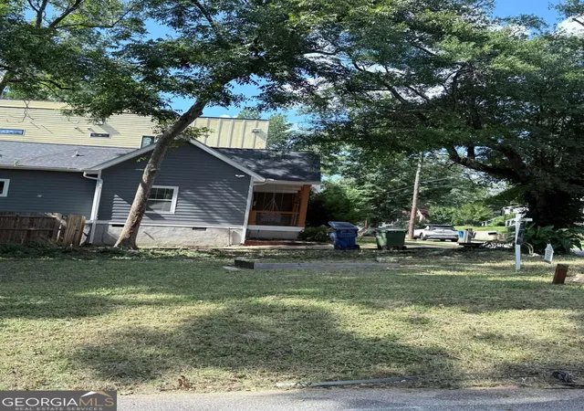 3rd image of 977 Smith St Sw, Atlanta, GA 30310 | MLS# 10587541