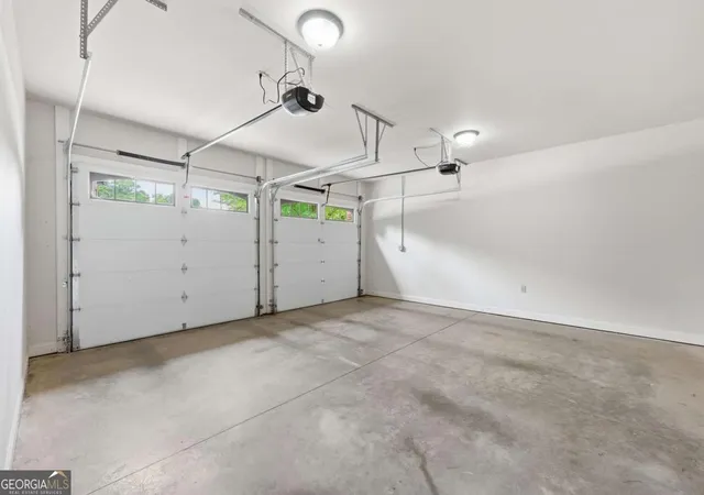 2nd image of 890 Candler St, Gainesville, GA 30501