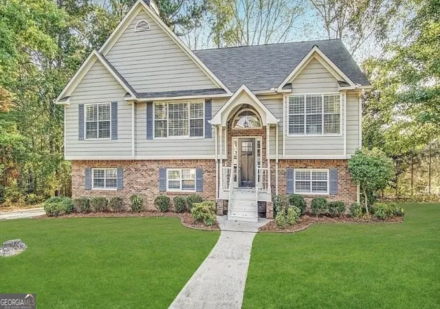 Photo 1 of Single family home for sale at 1134 Wagon Tr, Douglasville, GA 30134 | MLS# 10446988 | Listing updated on 2026-10-03