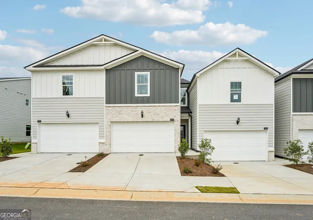 Photo 1 of Sale Pending at 7844 Marie Wy, Fairburn, GA 30213 | MLS# 10723586 | Listing updated on 2026-09-01