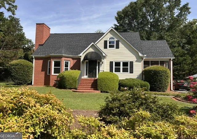 Photo 1 of Single family home for sale at 420 Forrest Ave, Griffin, GA 30224 | MLS# 10810519 | Listing updated on 2026-09-11
