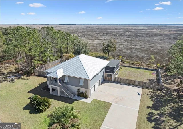 Photo 1 of Sale Pending at 12 Tupelo Dr, Brunswick, GA 31525 | MLS# 10836901 | Listing updated on 2026-09-18