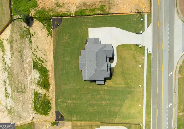 2nd image of 3575 New Hope Rd, Dacula, GA 30019 | MLS# 10815609