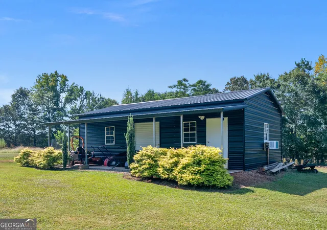 Photo 57 of Single family home for sale at 300 Cook Rd, Griffin, GA 30224 | MLS# 10832642 | Listing updated on 2026-09-12