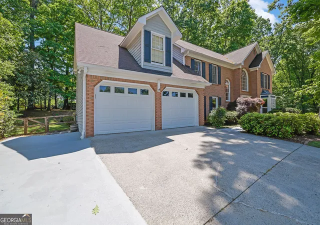 Photo 1 of Single family home for sale at 4616 Astible Cir Nw, Acworth, GA 30102 | MLS# 10738275 | Listing updated on 2026-08-24