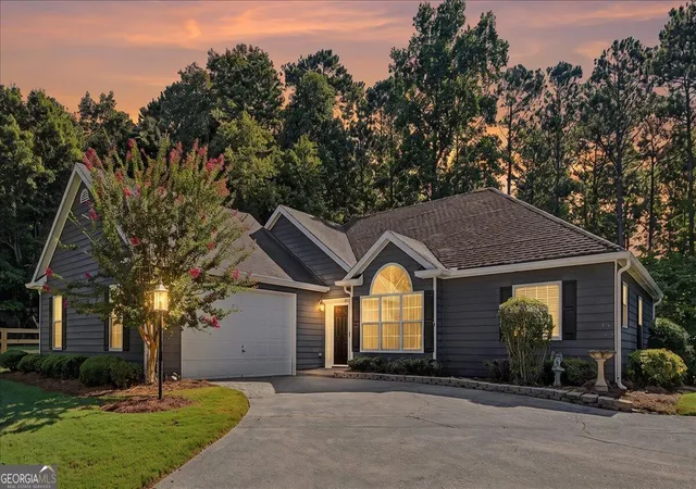 Single family home for sale at 333 Allatoona Shores Dr, Canton, GA 30114 | MLS# 10830204