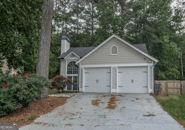 2nd image of 2005 Downs Pl, Lithonia, GA 30058 | MLS# 10758094