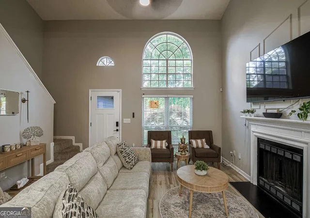 5th image of 2005 Downs Pl, Lithonia, GA 30058 | MLS# 10758094