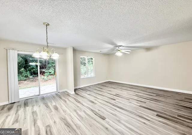 3rd image of 1425 Maple Valley Ct, Union City, GA 30291 | MLS# 10775881
