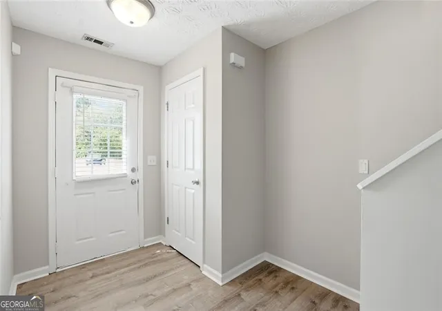 Photo 2 of Townhouse for sale at 158 Meadowlark Pl, Austell, GA 30168 | MLS# 10733931 | Listing updated on 2026-06-02