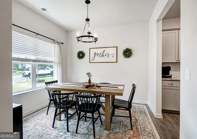 Photo 3 of Single family home for sale at 47 Westover Rd SE, Cartersville, GA 30120 | MLS# 10813270 | Listing updated on 2026-09-27