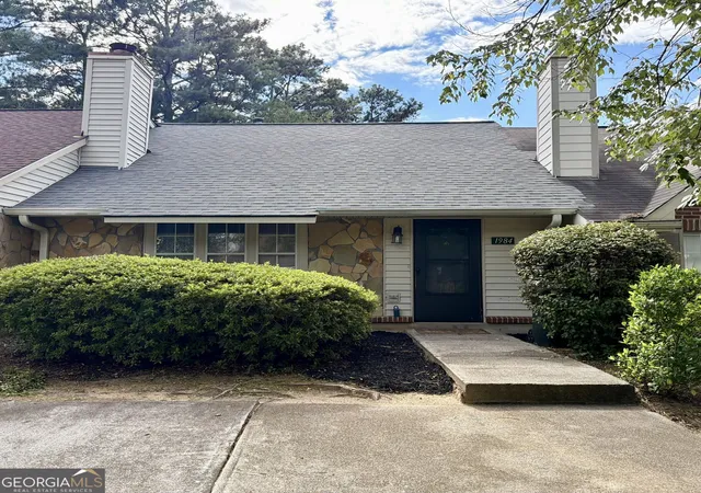 Photo 1 of Townhouse for sale at 1984 Cheatham Woods Dr Sw, Marietta, GA 30008 | MLS# 10820808 | Listing updated on 2026-09-11