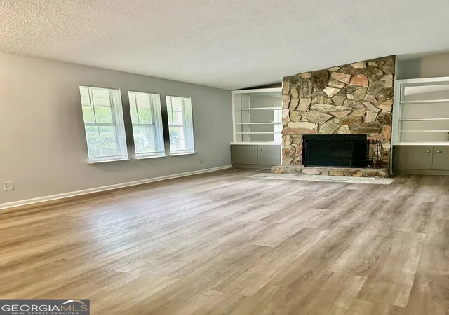 Photo 2 of Townhouse for sale at 1984 Cheatham Woods Dr Sw, Marietta, GA 30008 | MLS# 10820808 | Listing updated on 2026-09-11