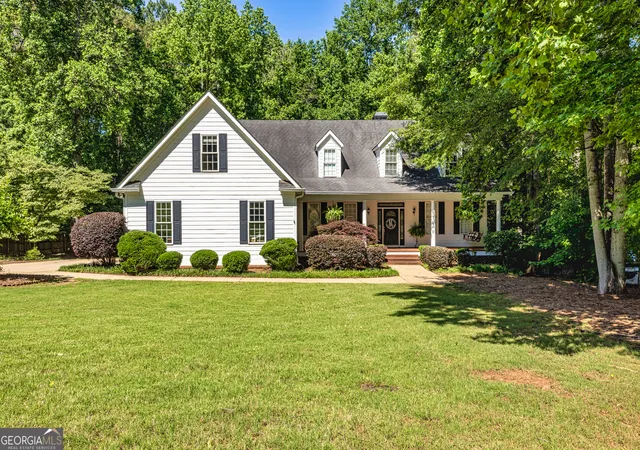 1st image of 305 South Shore Dr, Newnan, GA 30263 | MLS# 10723639