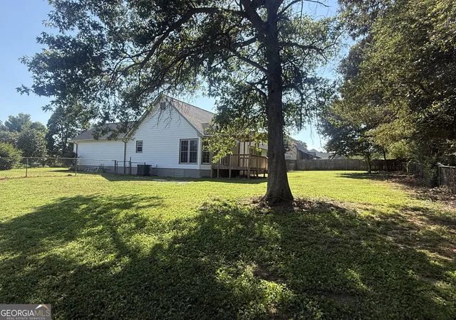 Photo 3 of Single family home for sale at 132 Ashley Ter Se, Calhoun, GA 30701 | MLS# 10833874 | Listing updated on 2026-09-17