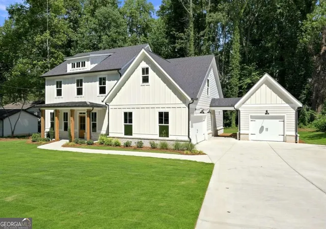 1st image of 2747 Bob Cox Rd Nw, Marietta, GA 30064 | MLS# 10826374