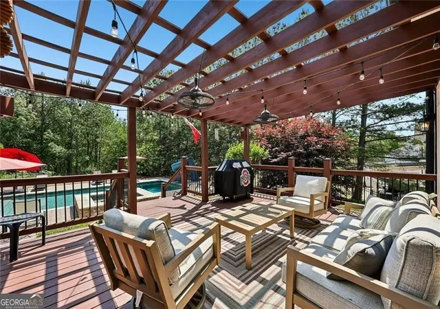 3rd image of 18 Stoneridge Ct, Dawsonville, GA 30534 | MLS# 10820654