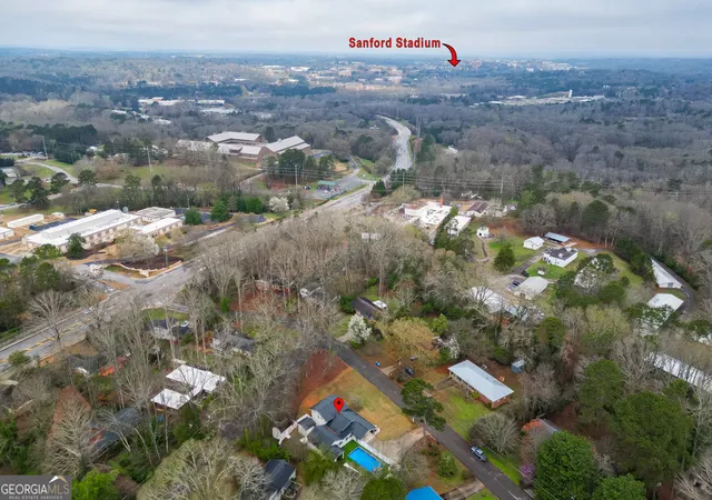 Photo 2 of Single family home for sale at 206 College Cir, Athens, GA 30605 | MLS# 10709909 | Listing updated on 2026-06-21