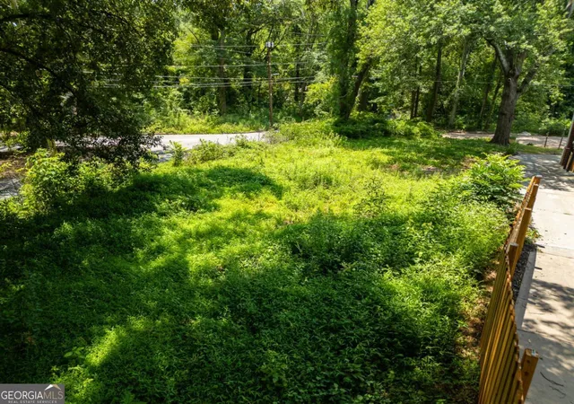 Photo 4 of Land for sale at 1981 Lois Pl, Atlanta, GA 30318 | MLS# 10623293 | Listing updated on 2025-10-25