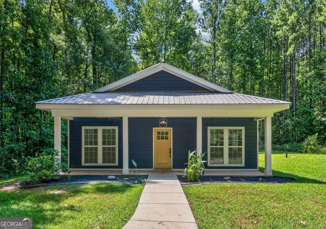 Photo 1 of Single family home for sale at 90 Edwin Smith Rd, Newnan, GA 30263 | MLS# 10834039 | Listing updated on 2026-09-19
