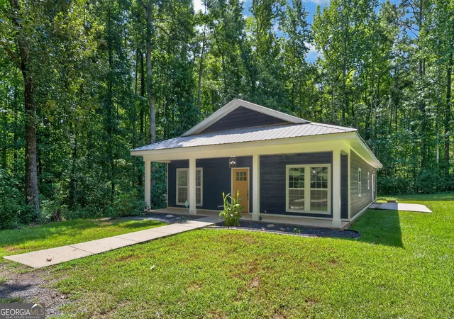 Photo 2 of Single family home for sale at 90 Edwin Smith Rd, Newnan, GA 30263 | MLS# 10834039 | Listing updated on 2026-09-19