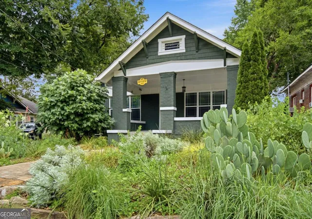 Photo 2 of Single family home for sale at 458 W Ontario Ave Sw, Atlanta, GA 30310 | MLS# 10807101 | Listing updated on 2026-09-12