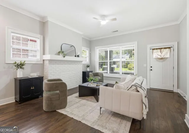 Photo 3 of Single family home for sale at 458 W Ontario Ave SW, Atlanta, GA 30310 | MLS# 10807101 | Listing updated on 2026-09-12