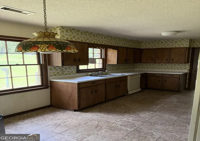 Photo 3 of Single family home for sale at 46 Redmond Rd, Lumpkin, GA 31815 | MLS# 10812466 | Listing updated on 2026-08-13
