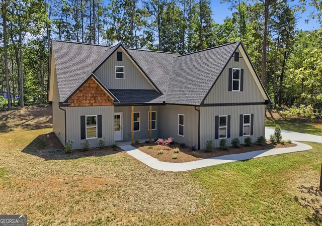 1st image of 180 Edwards Rd, Clarkesville, GA 30523 | MLS# 10803614