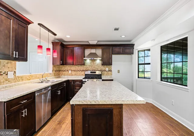 Photo 2 of Single family home for sale at 3772 Charlotte Dr, Rex, GA 30273 | MLS# 10831147 | Listing updated on 2026-09-13