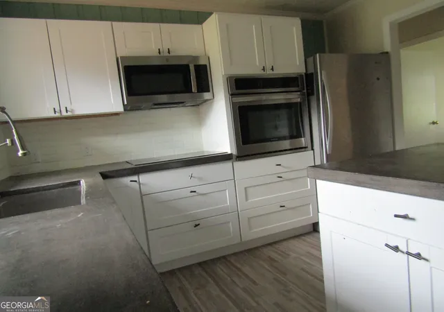 Photo 3 of Single family home for sale at 5540 Bacon Ave, Eastman, GA 31023 | MLS# 10834950 | Listing updated on 2026-09-20