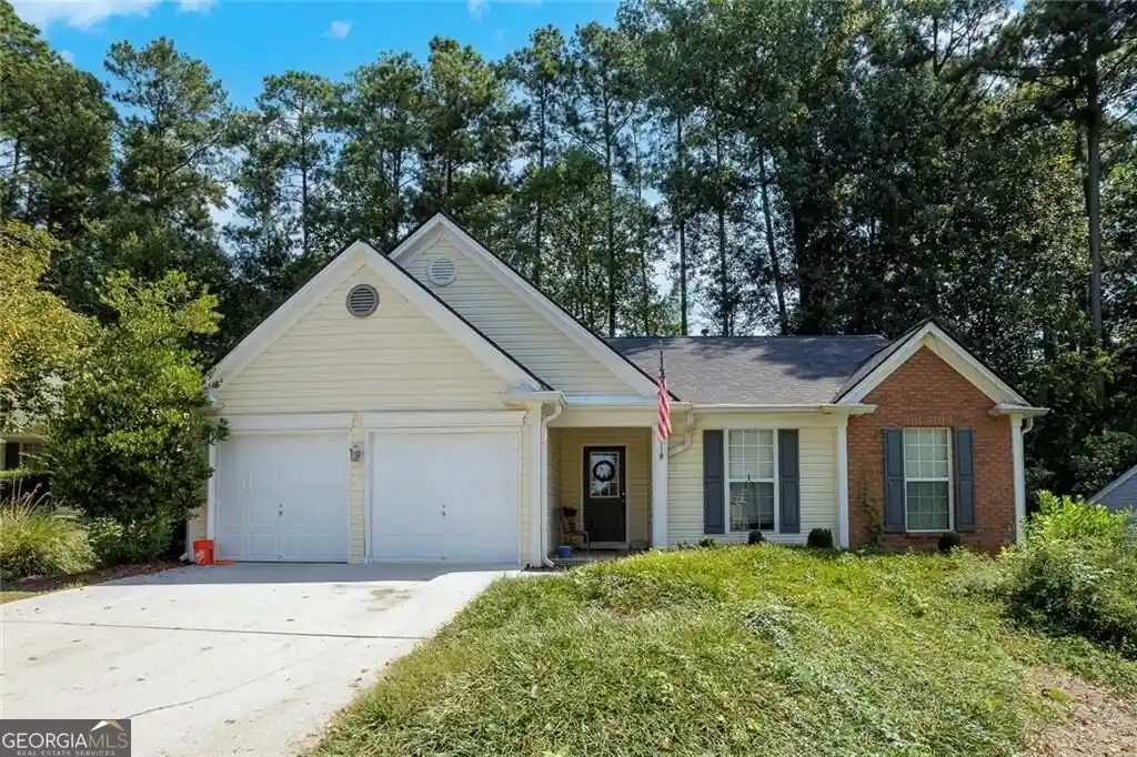 Sale Pending at 133 Park Forest Dr NW, Kennesaw, GA 30144 | MLS# 10882309 | Listing updated on 2026-10-30